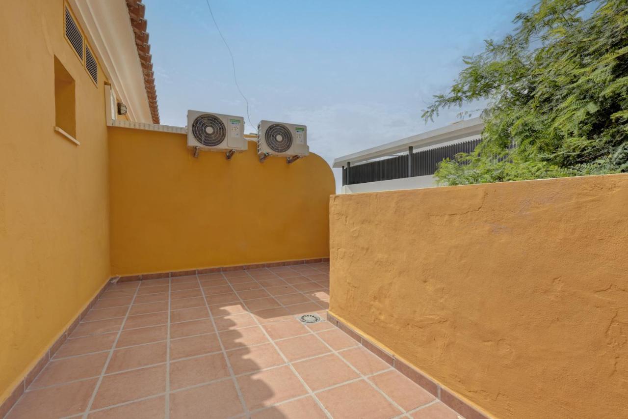Hostal 37 إِستيبونا المظهر الخارجي الصورة