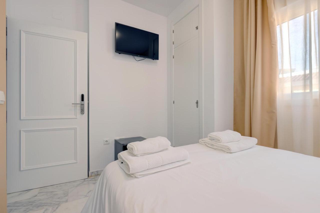 Hostal 37 إِستيبونا المظهر الخارجي الصورة