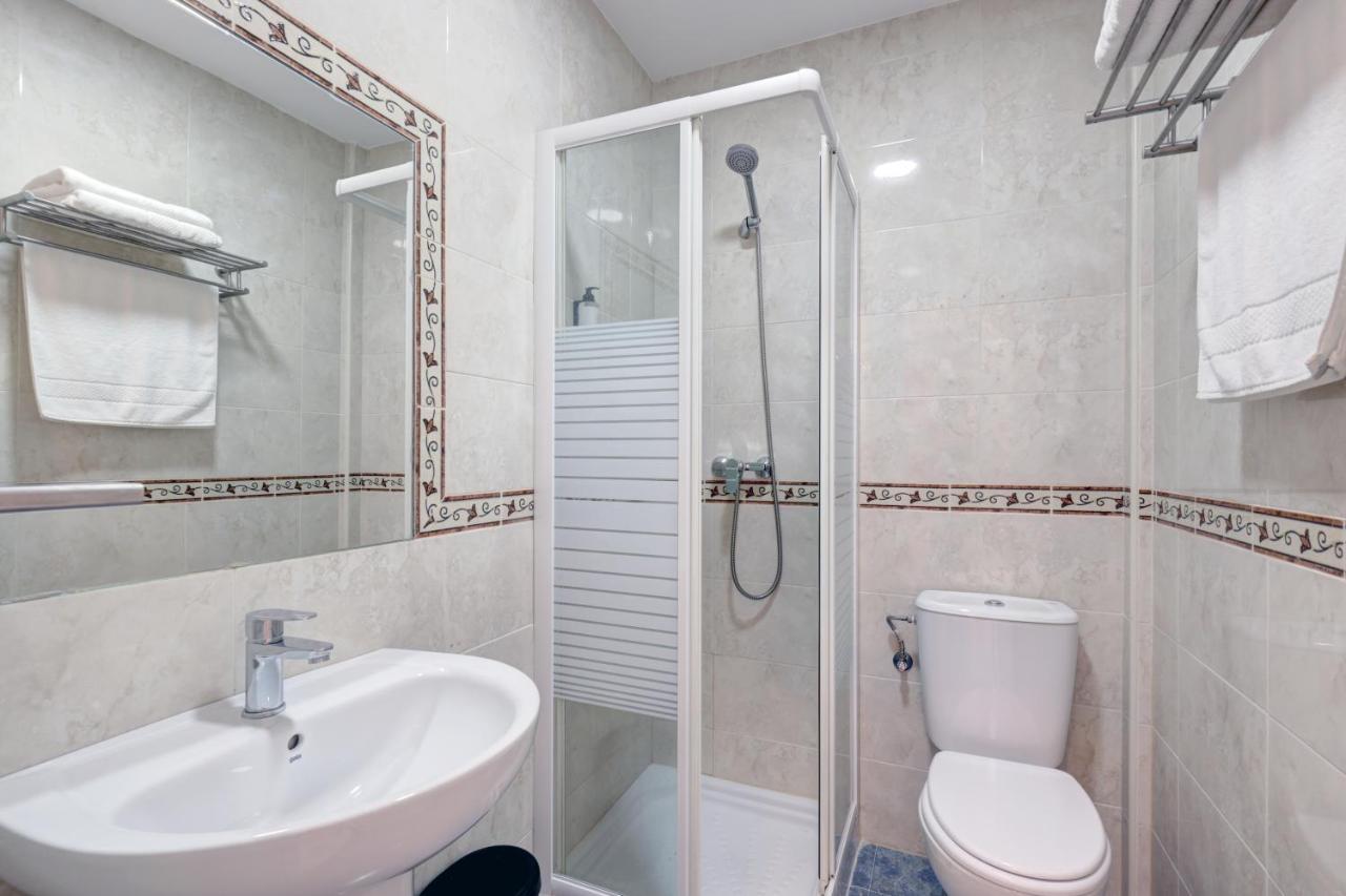 Hostal 37 إِستيبونا المظهر الخارجي الصورة