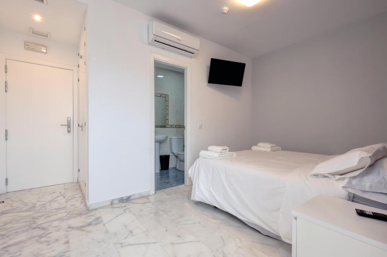 Hostal 37 إِستيبونا المظهر الخارجي الصورة